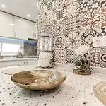 Апартаменти Luxury Townhouse Oasis Fanabe Адехе
