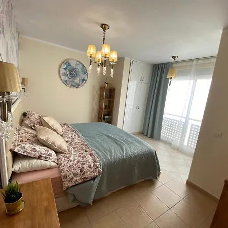 Luxury Townhouse Oasis Fanabe