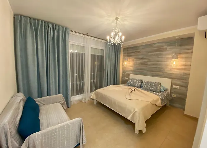 Apartment Luxury Townhouse Oasis Fanabe