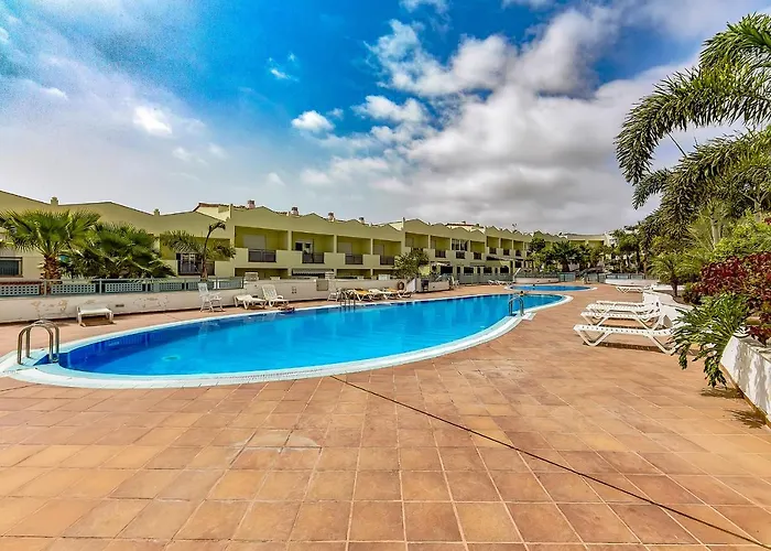 Luxury Townhouse Oasis Fanabe Apartment *