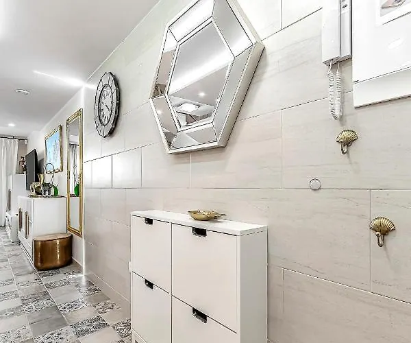 Luxury Townhouse Oasis Fanabe