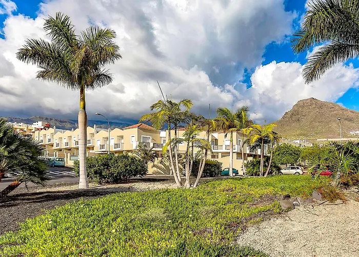 Luxury Townhouse Oasis Fanabe *