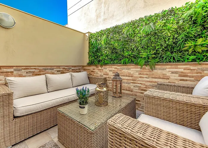 Luxury Townhouse Oasis Fanabe