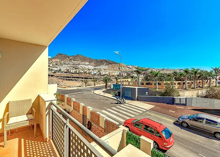 Апартаменты Luxury Townhouse Oasis Fanabe Адехе