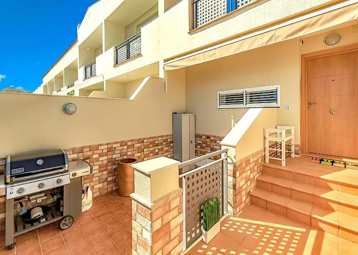 Luxury Townhouse Oasis Fanabe *